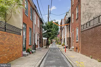 112 Monroe, Philadelphia, PA 19147 - Photo 3
