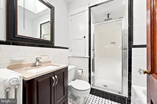 213 E Comly St, Philadelphia, PA 19120 - Photo 17