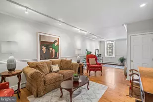 156 N 3rd St, Philadelphia, PA 19106 - Photo 3
