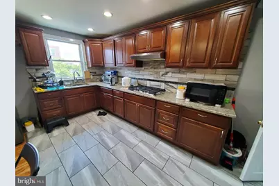 1053 Levick Street, Philadelphia, PA 19111 - Photo 9