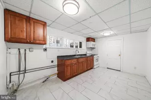 1821 E Sergeant St, Philadelphia, PA 19125 - Photo 7