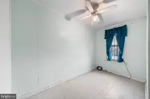 1821 E Sergeant St, Philadelphia, PA 19125 - Photo 13