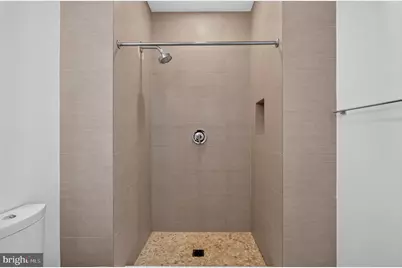 845 N Orianna Street #8, Philadelphia, PA 19123 - Photo 33