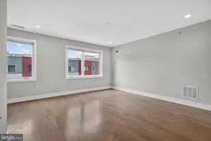 845 N Orianna St, Philadelphia, PA 19123 - Photo 3