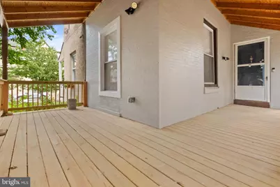 302 W Earlham Terrace, Philadelphia, PA 19144 - Photo 5