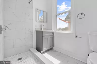 302 W Earlham Terrace, Philadelphia, PA 19144 - Photo 15
