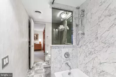 2014 Lombard Street, Philadelphia, PA 19146 - Photo 29