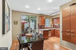 2014 Lombard St, Philadelphia, PA 19146 - Photo 11