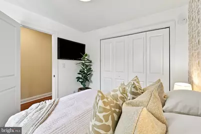 523 S 27th Street, Philadelphia, PA 19146 - Photo 29