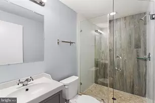 1419 S 21st St, Philadelphia, PA 19146 - Photo 13