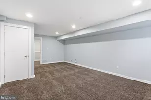 1419 S 21st St, Philadelphia, PA 19146 - Photo 11