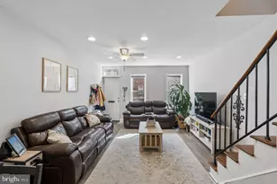 2139 Montrose St, Philadelphia, PA 19146 - Photo 3