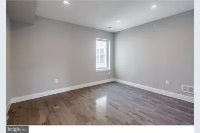910 N 16th Street #C, Philadelphia, PA 19130 - Photo 11