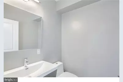 910 N 16th Street #C, Philadelphia, PA 19130 - Photo 9