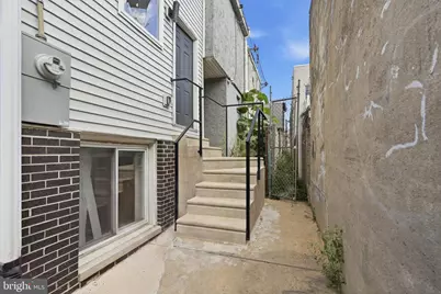 2562 E Auburn Street, Philadelphia, PA 19134 - Photo 41