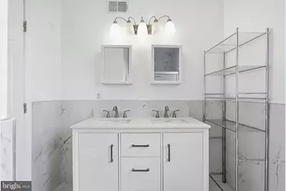 2562 E Auburn Street, Philadelphia, PA 19134 - Photo 25