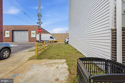2562 E Auburn Street, Philadelphia, PA 19134 - Photo 51