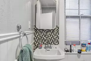 2217 Locust St, Philadelphia, PA 19103 - Photo 35