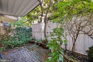 2217 Locust St, Philadelphia, PA 19103 - Photo 25