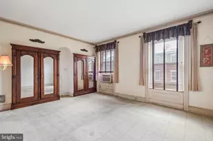 2217 Locust St, Philadelphia, PA 19103 - Photo 35