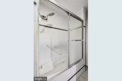 2217 Locust Street, Philadelphia, PA 19103 - Photo 33