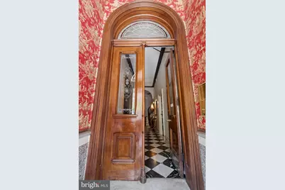 2217 Locust Street, Philadelphia, PA 19103 - Photo 7