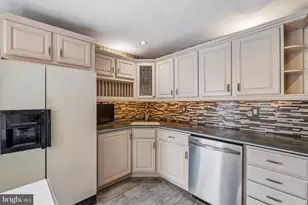 2217 Locust St, Philadelphia, PA 19103 - Photo 65