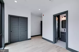 555 N Lawrence St, Philadelphia, PA 19123 - Photo 11
