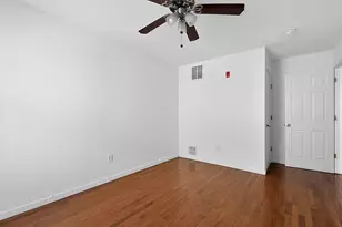 1521 N 15th St, Philadelphia, PA 19121 - Photo 5