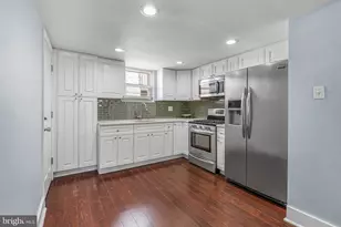 137 Sigel St, Philadelphia, PA 19148 - Photo 9