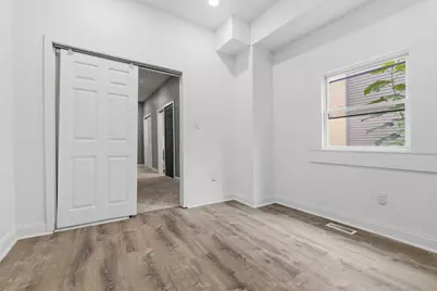 654 N 36th Street, Philadelphia, PA 19104 - Photo 13