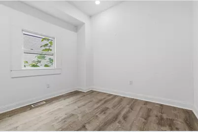 654 N 36th Street, Philadelphia, PA 19104 - Photo 11