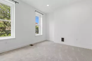 654 N 36th St, Philadelphia, PA 19104 - Photo 17