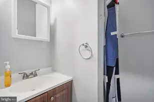 2212 N Camac St, Philadelphia, PA 19133 - Photo 11