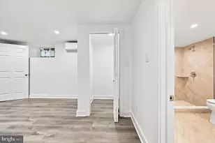 5601 Hunter St, Philadelphia, PA 19131 - Photo 11