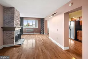200 Lombard St, Philadelphia, PA 19147 - Photo 1