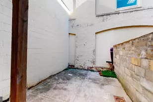 3927 Warren St, Philadelphia, PA 19104 - Photo 15