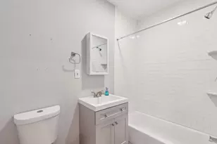 1711 S 6th St, Philadelphia, PA 19148 - Photo 27