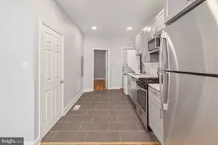 1711 S 6th St, Philadelphia, PA 19148 - Photo 25