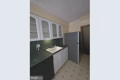 1039 E Cheltenham Avenue, Philadelphia, PA 19124 - Photo 7