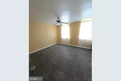 1039 E Cheltenham Avenue, Philadelphia, PA 19124 - Photo 9