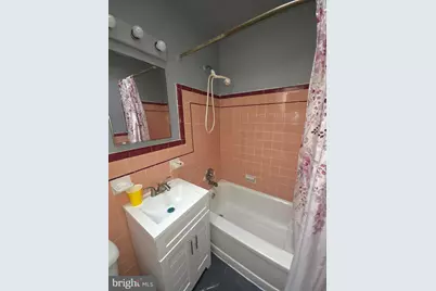 1039 E Cheltenham Avenue, Philadelphia, PA 19124 - Photo 15