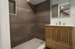 4633 Fernhill Rd, Philadelphia, PA 19144 - Photo 15