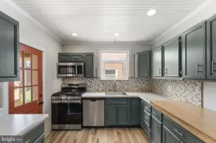 3220 Stanwood St, Philadelphia, PA 19136 - Photo 9