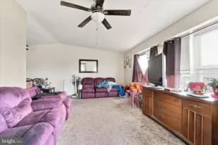 2014 Beyer Ave, Philadelphia, PA 19115 - Photo 5