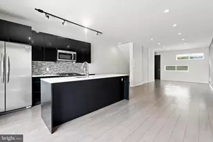 527 W Jefferson St, Philadelphia, PA 19122 - Photo 5