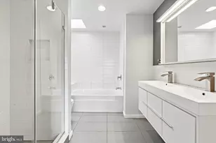 527 W Jefferson St, Philadelphia, PA 19122 - Photo 25