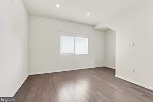 527 W Jefferson St, Philadelphia, PA 19122 - Photo 11