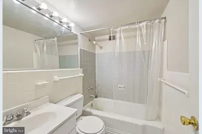 2101 Chestnut Street #817, Philadelphia, PA 19103 - Photo 13