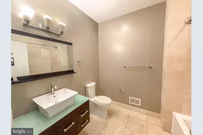 1020 S 5th Street, Philadelphia, PA 19147 - Photo 15